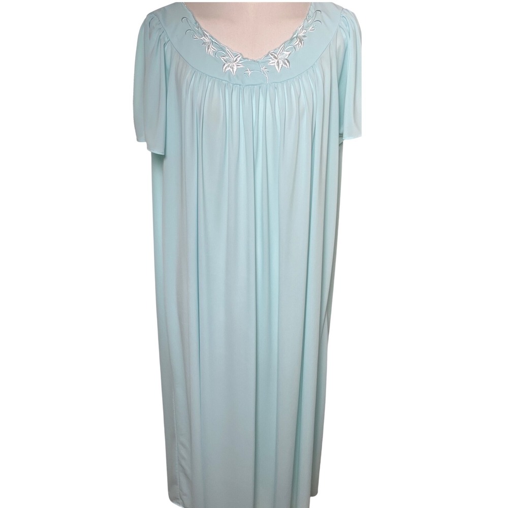 Miss Elaine Vintage Blue Nylon‎ Nightgown Floral Embroidered XL